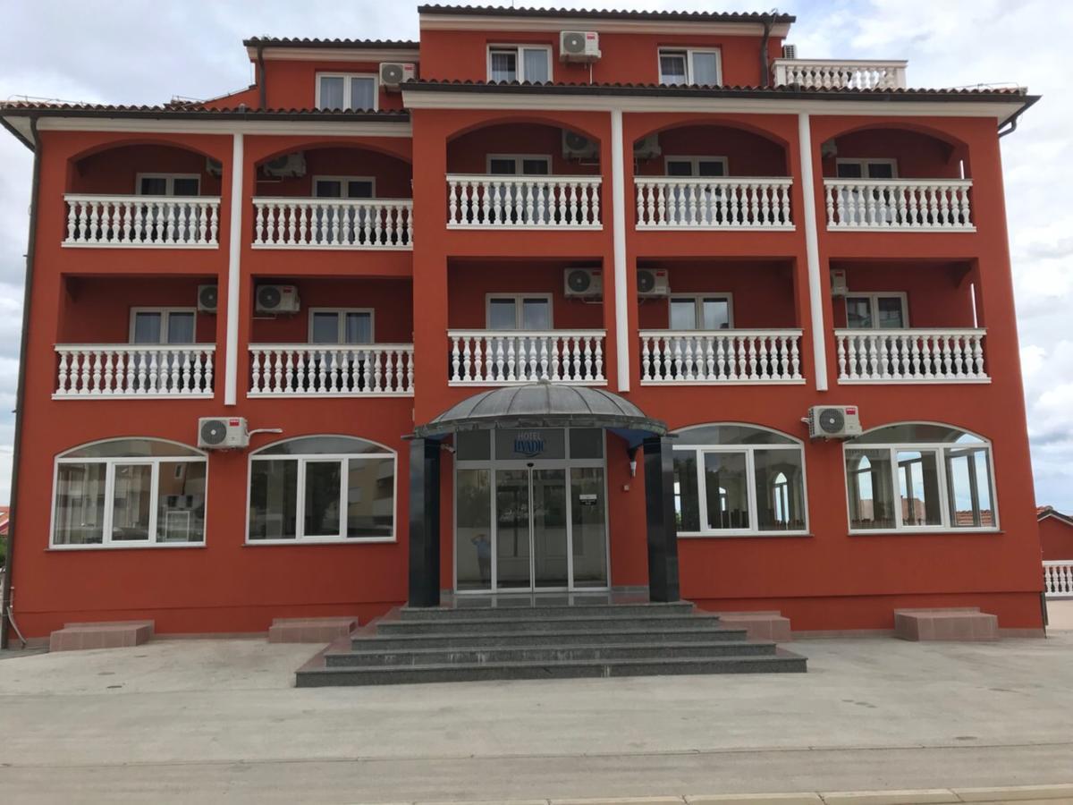 Hotel Livadic & Restaurant Лижнян Екстер'єр фото