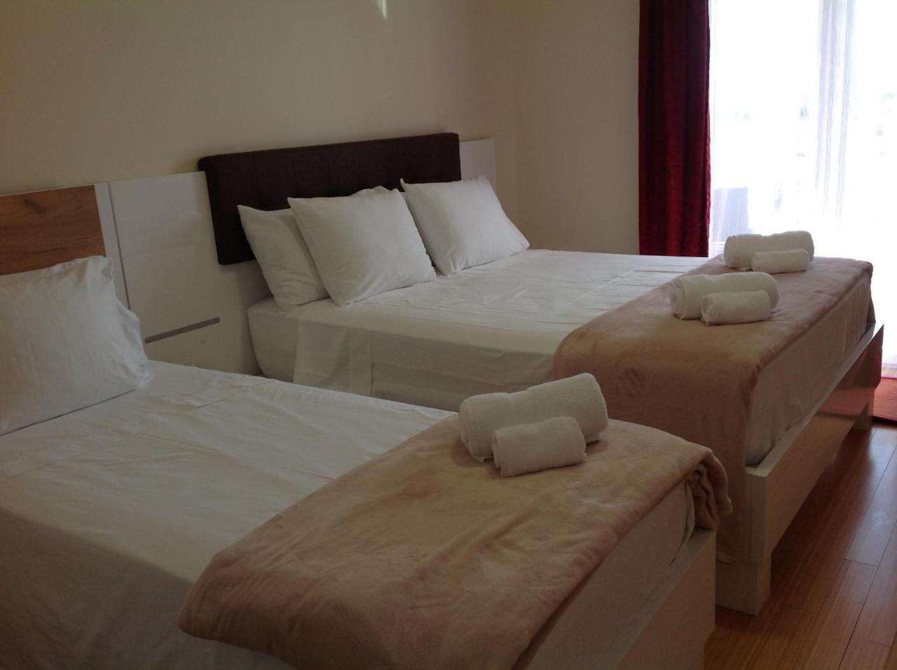Hotel Livadic & Restaurant Лижнян Екстер'єр фото