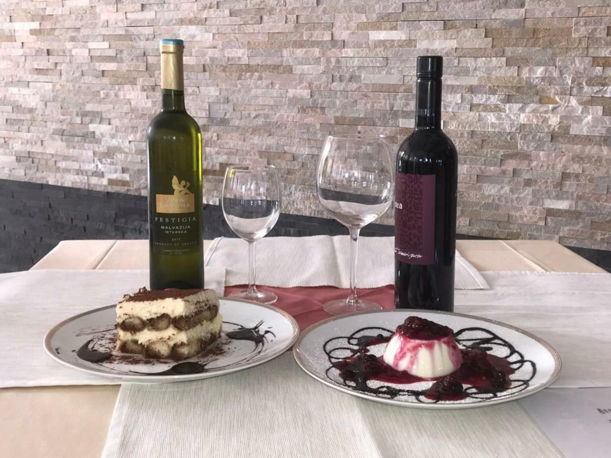 Hotel Livadic & Restaurant Лижнян Екстер'єр фото